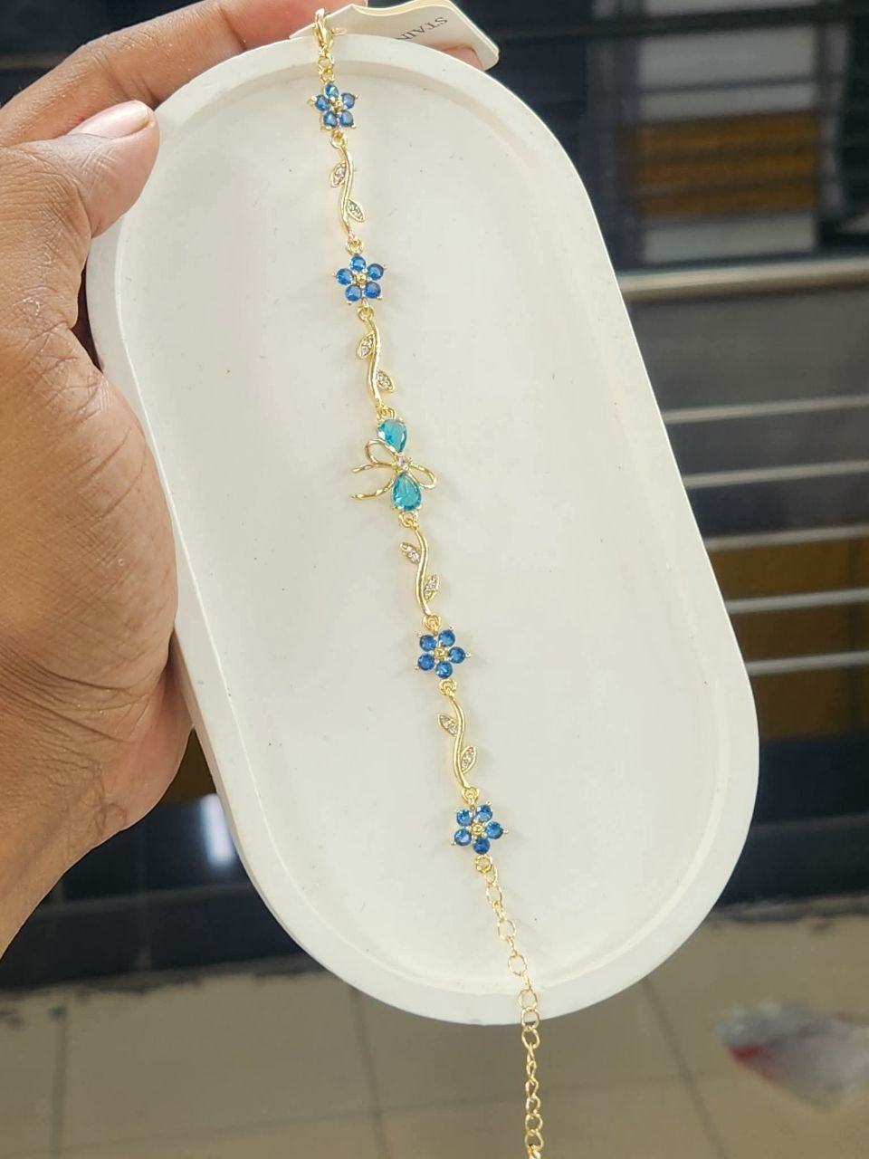 Luxury Floral Crystal Charm Bracelet – Gold Plated Adjustable Bracelet
